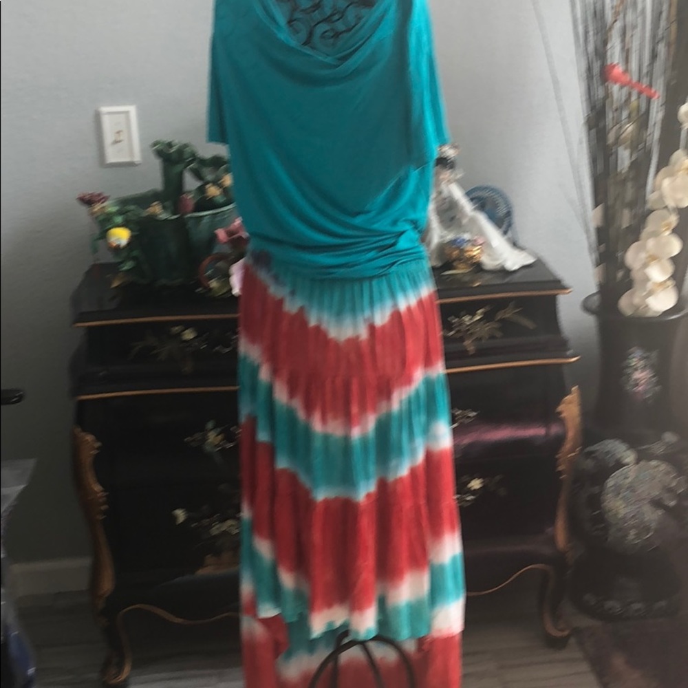 Blouse &Skirt